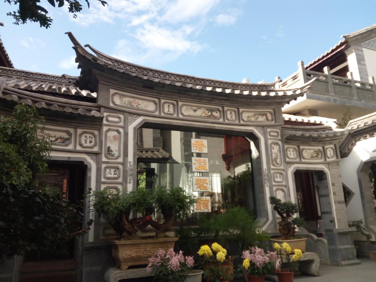 Bed and Breakfast Shaxi Aoding Courtyard à Jianchuan Extérieur photo